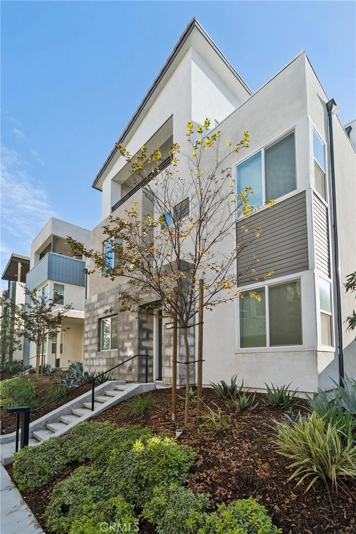 27237 Bush Mallow Court, Valencia, CA 91381