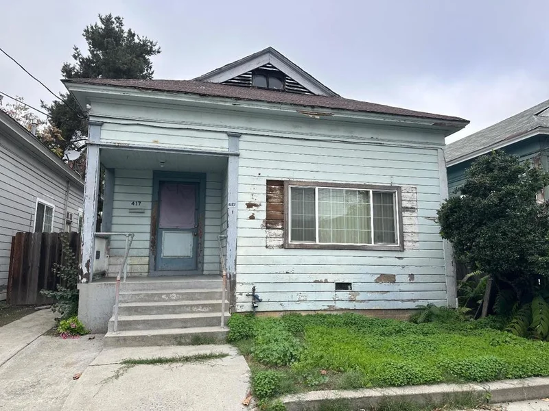 417 E Saint James Street, San Jose, CA 95112
