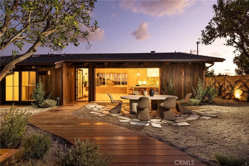 1015 Madison Place, Laguna Beach, CA 92651