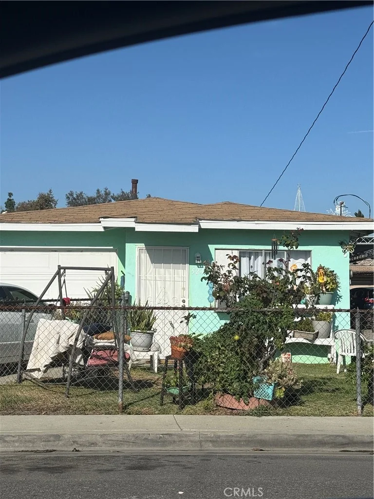 5239 Fostoria Street, Cudahy, CA 90201