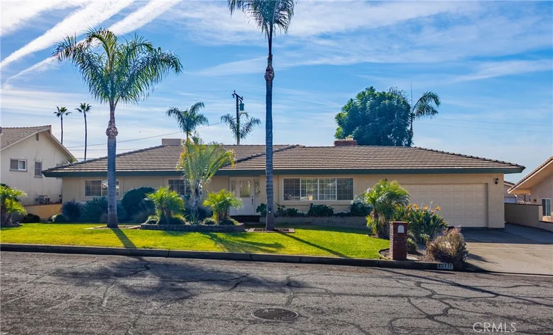 25711 Alto, San Bernardino, CA 92404