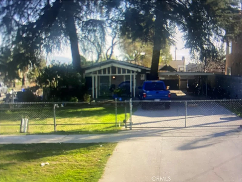 1025 W 11th, San Bernardino, CA 92411