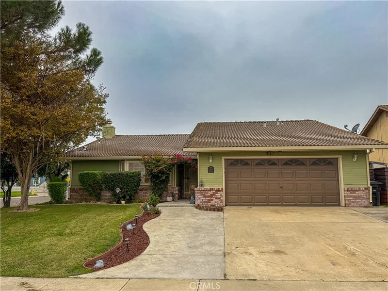 3817 Georgeann Place