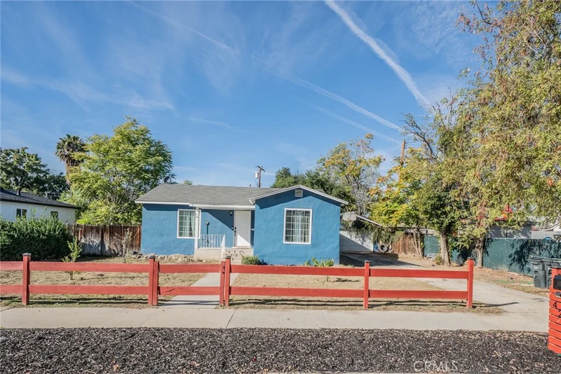 421 S Juanita Street, Hemet, CA 92543