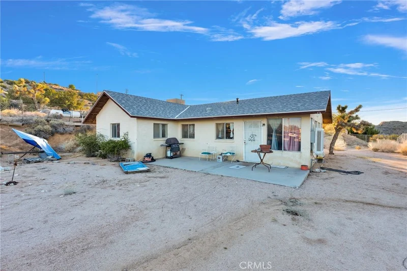 25735 Santa Rosa, Apple Valley, CA 92308
