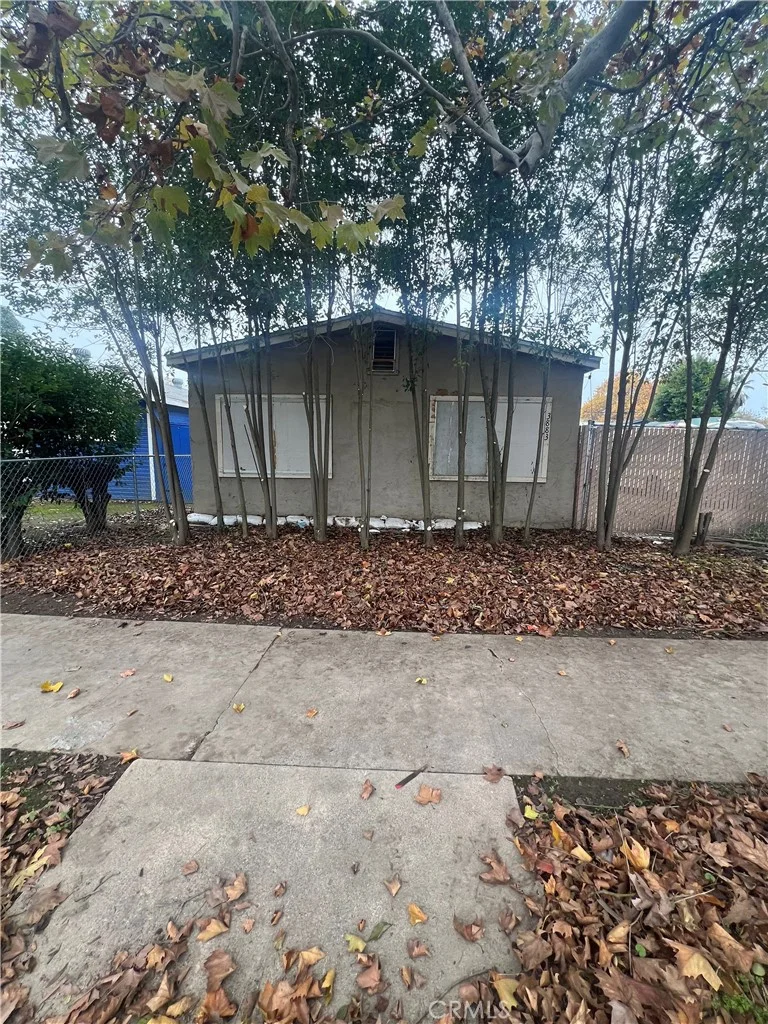 3883 Santa Fe, Le Grand, CA 95333