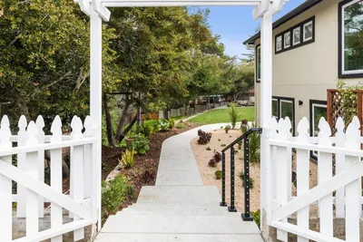 1530 Lakeview B