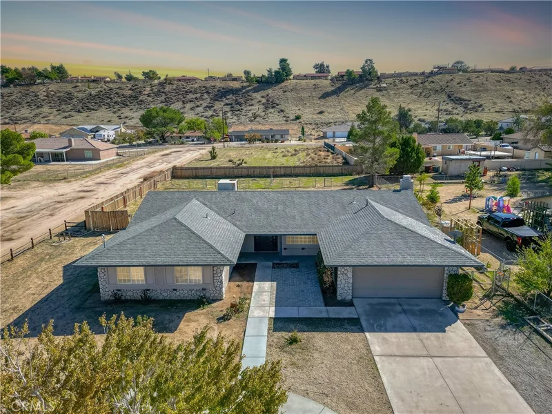 7855 Bangor Avenue, Hesperia, CA 92345