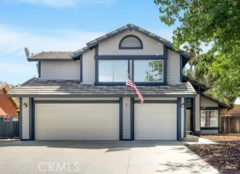 881 Sussex Street N, San Jacinto, CA 92583