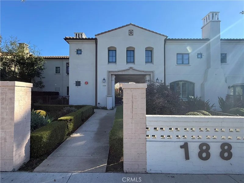 188 S Sierra Madre Boulevard 12, Pasadena, CA 91107
