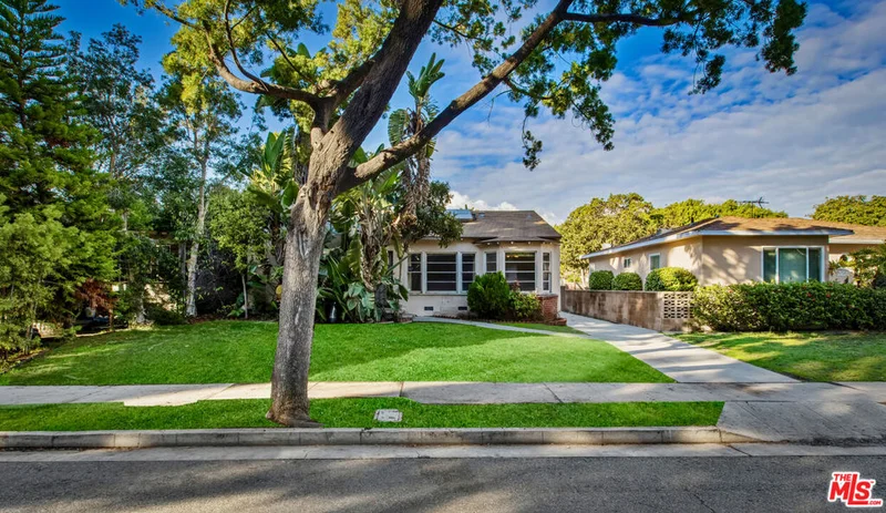 3017 Virginia Avenue, Santa Monica, CA 90404