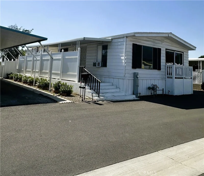 950 California, Calimesa, CA 92320
