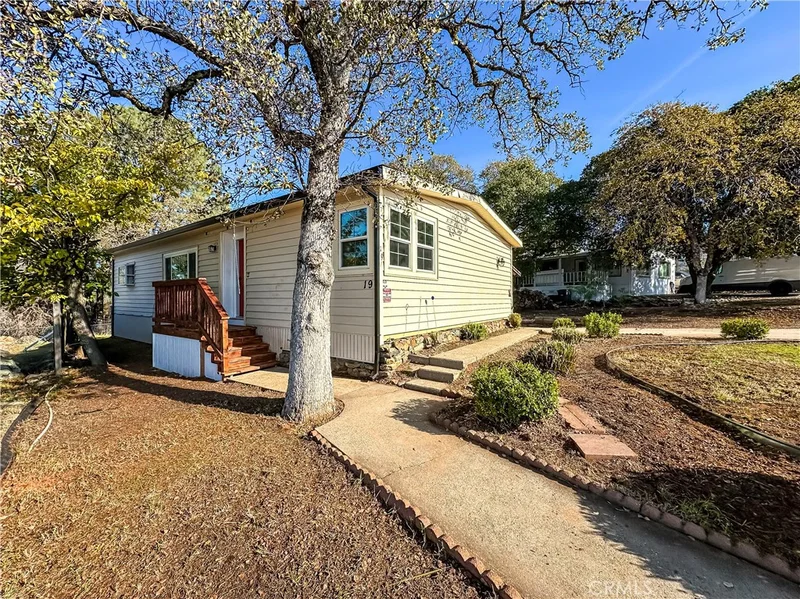 19 Tarn Circle, Oroville, CA 95966