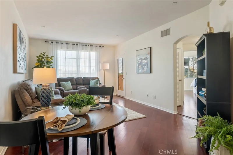 2750 Artesia Boulevard 327, Redondo Beach, CA 90278