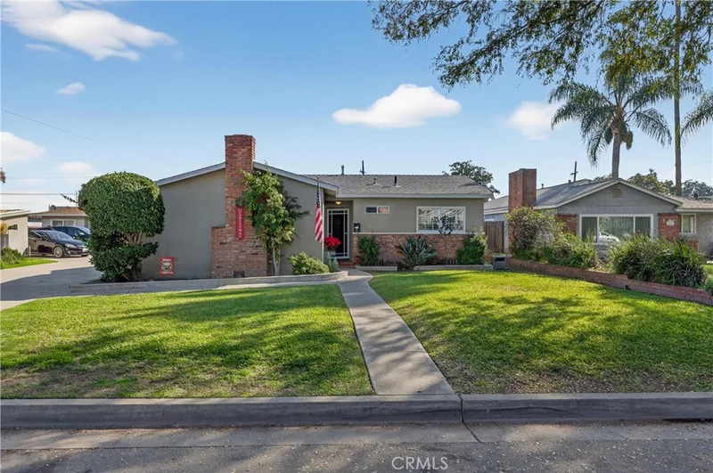12292 Orizaba, Downey, CA 90242