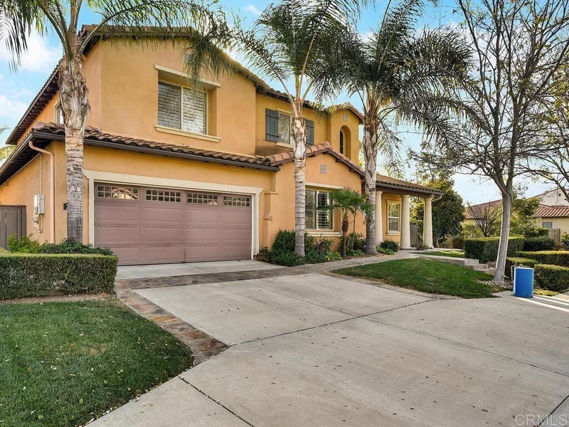 2509 Honeybell Lane photo 2