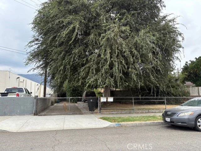 452 N Lomita, Burbank, CA 91506