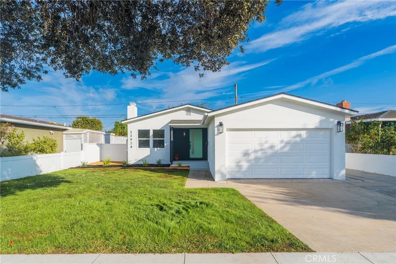 22928 Evalyn, Torrance, CA 90505