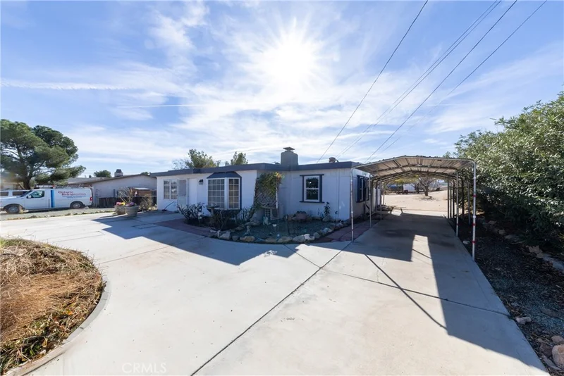 12514 Magnolia Avenue, Victorville, CA 92395