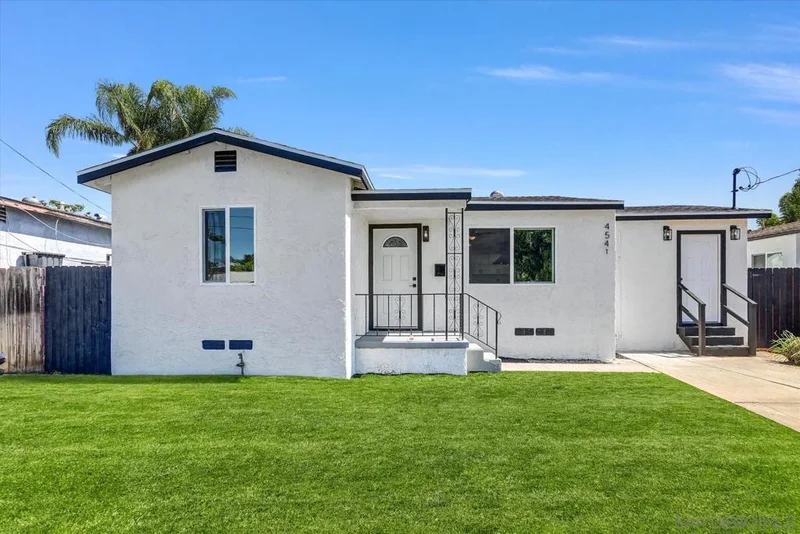 4541 Culbertson Ave, La Mesa, CA 91942