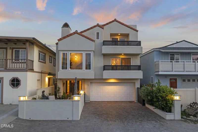 116 Pasadena, Oxnard, CA 93035
