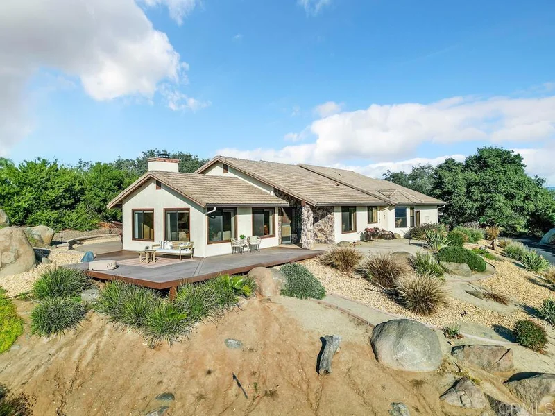 2302 Shaylene Way, Alpine, CA 91901