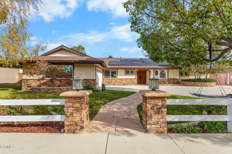 1036 Stanford Drive, Simi Valley, CA 93065