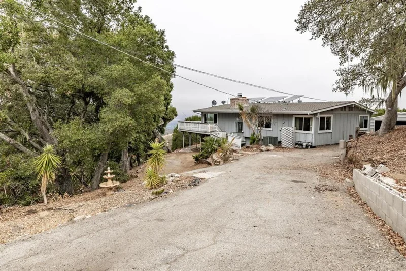 380 Hillside Road, San Juan Bautista, CA 95045