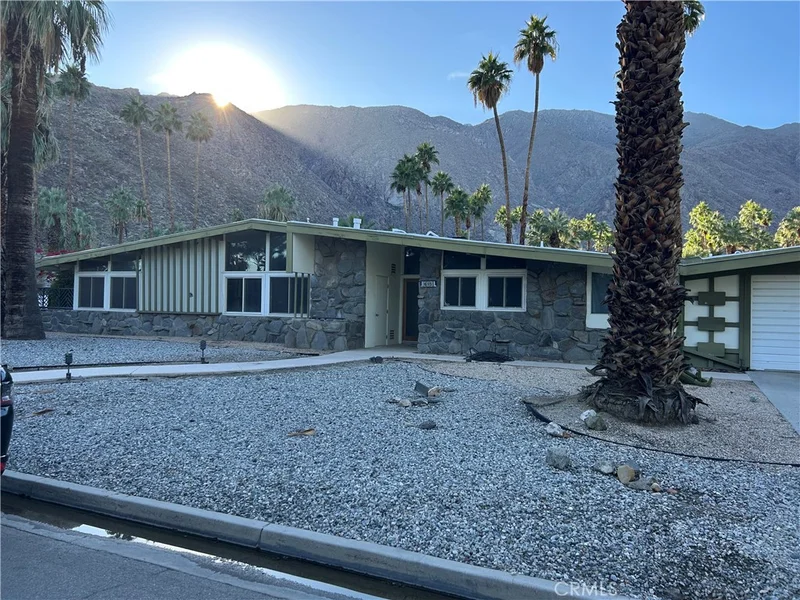 615 N Via Monte Vista, Palm Springs, CA 92262