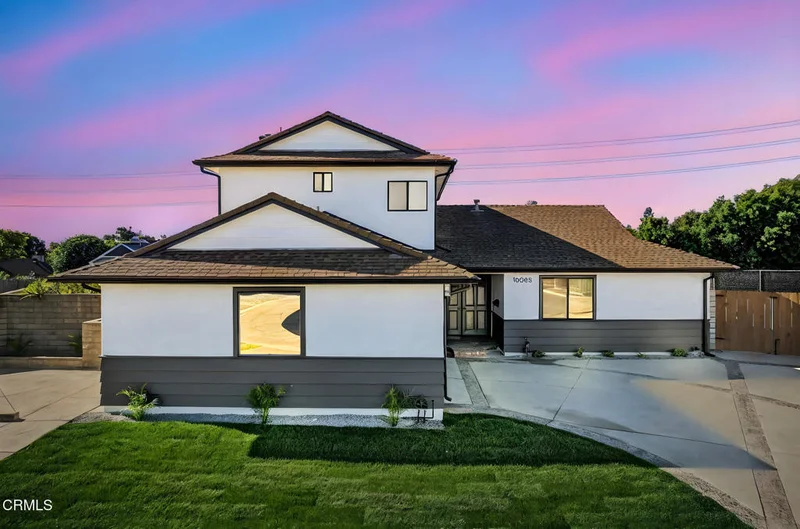 10005 Santee Court, Ventura, CA 93004