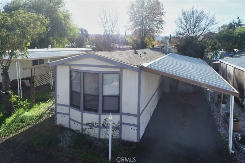 5701 Live Oak 73