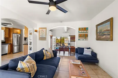 2653 Meldora photo 2