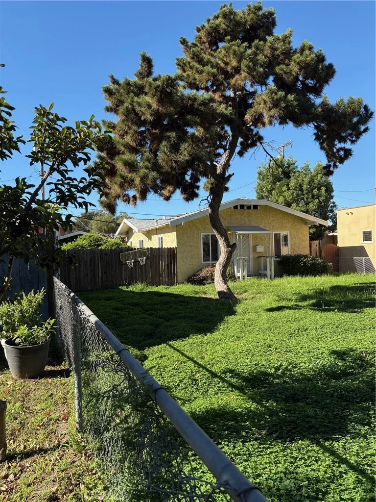 615 Helena, Anaheim, CA 92805