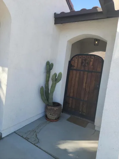84644 Pavone Way photo 2