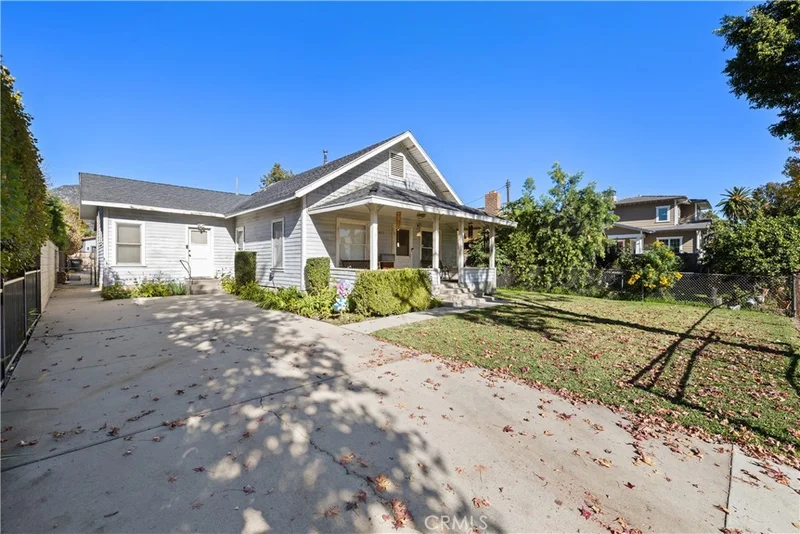 421 W Colorado Boulevard, Monrovia, CA 91016
