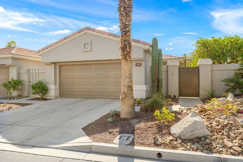 455 Desert Holly Drive, Palm Desert, CA 92211