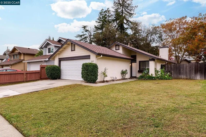 3609 Rio Pacifica Way, Sacramento, CA 95834