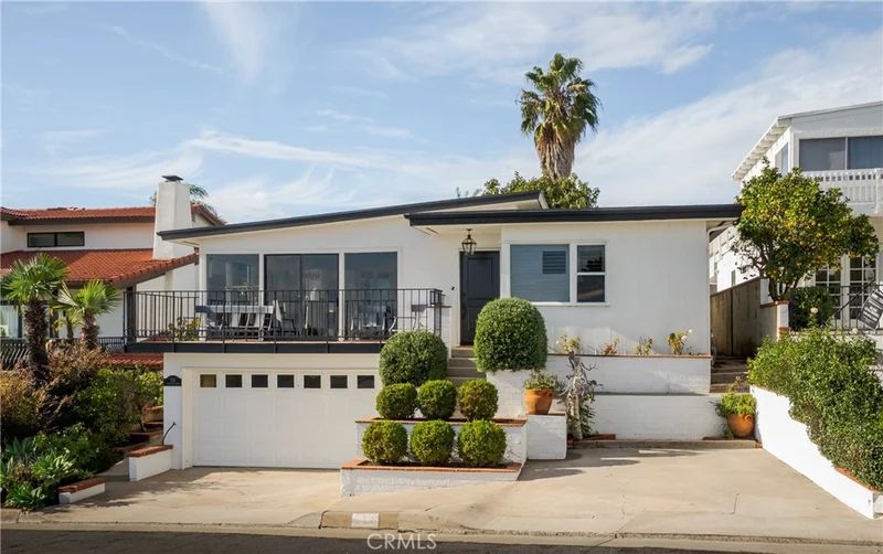 231 Santa Ana, Newport Beach, CA 92663