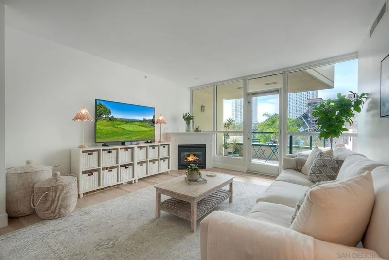 510 1st Ave 305, San Diego, CA 92101