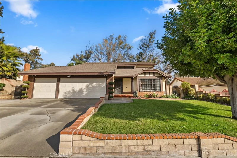 1000 Heaton Moor, Walnut, CA 91789
