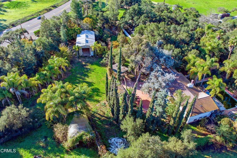 Photo 2 of 1400 Park Drive