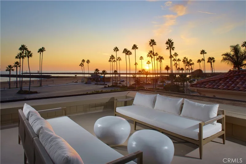 3024 Breakers Drive, Corona Del Mar, CA 92625