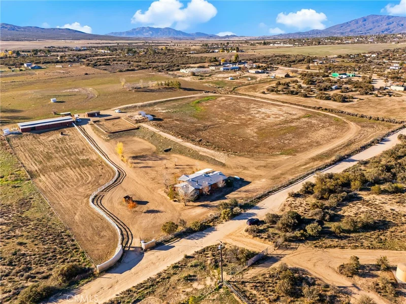 42815 El Campo Road, Anza, CA 92539