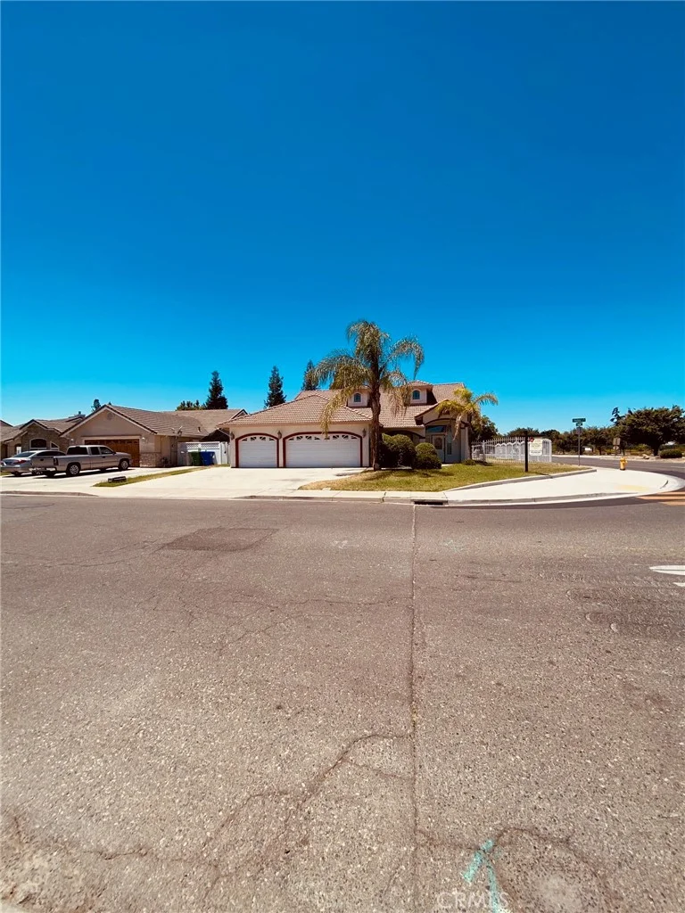 1881 Valley Street, Atwater, CA 95301