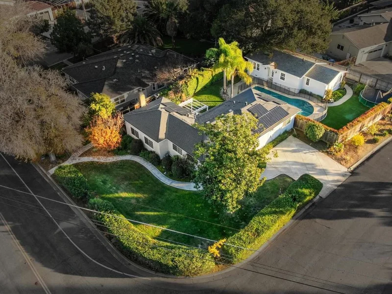 18724 Mccoy Avenue, Saratoga, CA 95070