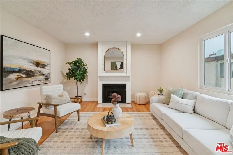 1050 S Garfield Avenue, Monterey Park, CA 91754