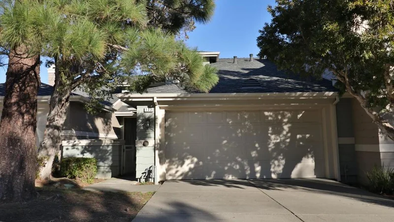132 Warbler Lane, Brisbane, CA 94005