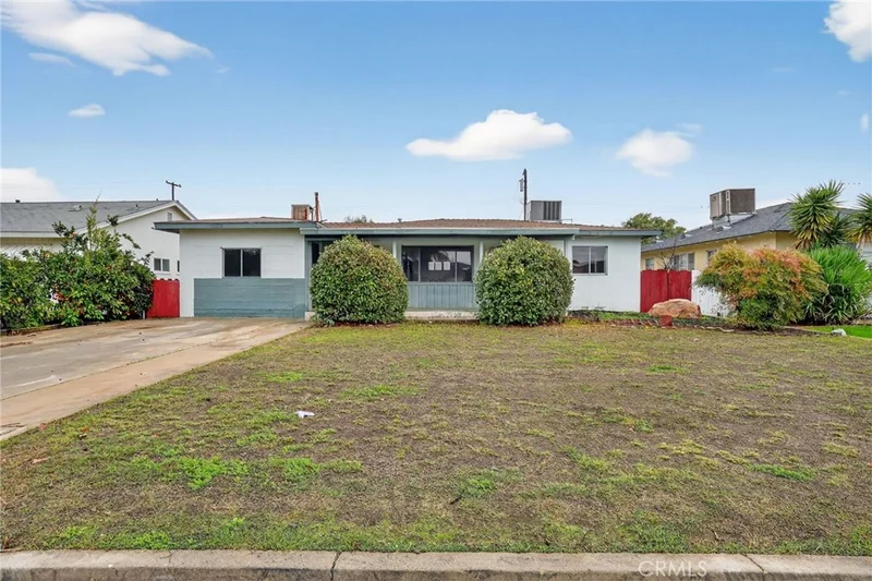278 Walnut, Shafter, CA 93263
