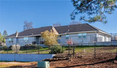 257 Tranquil Drive photo 2
