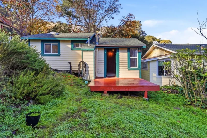 500 Humboldt Road B, Brisbane, CA 94005
